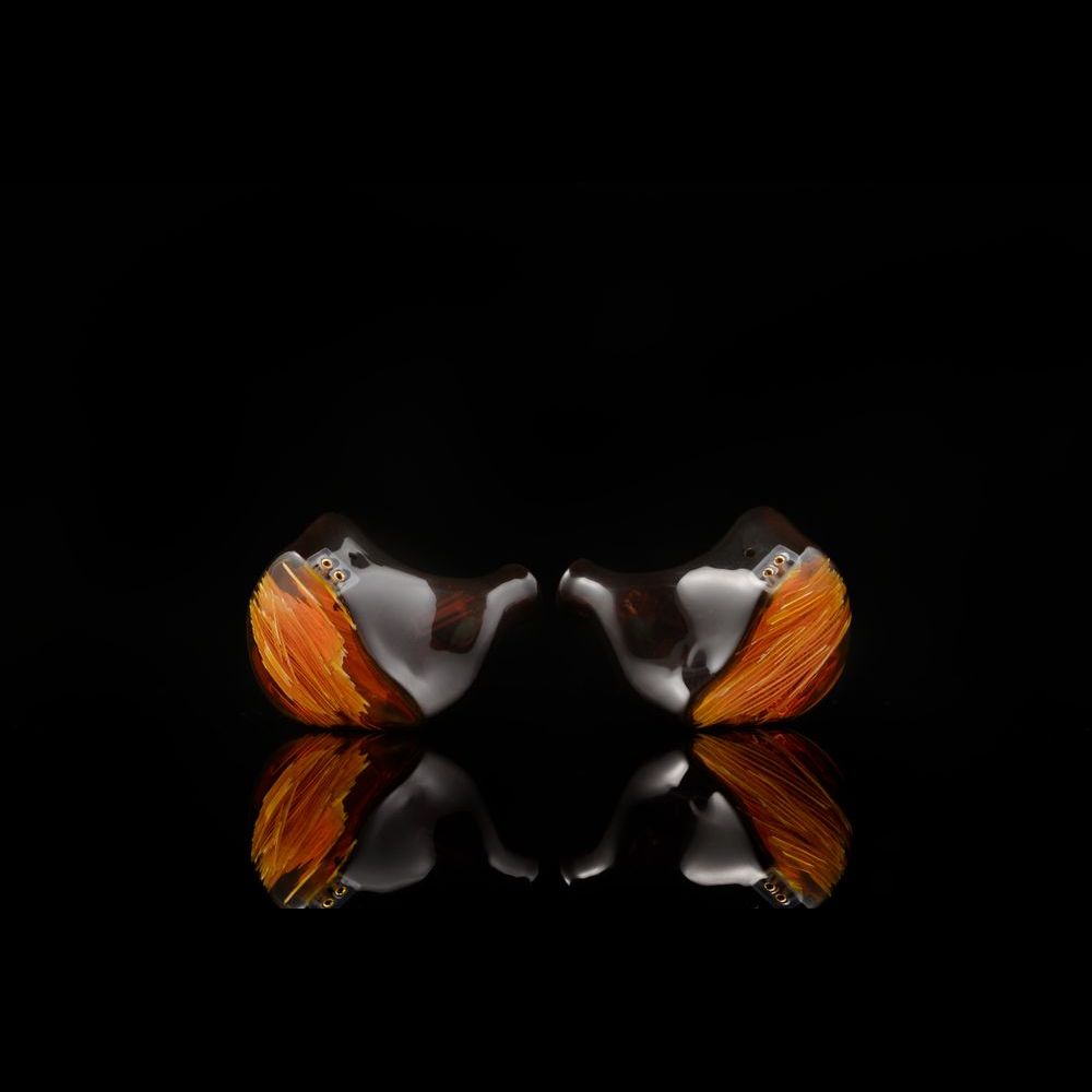 Noble Audio Spartacus – Hybrid IEM