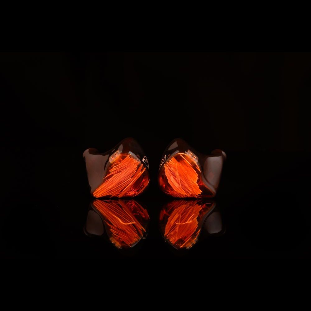 Noble Audio Spartacus – Hybrid IEM